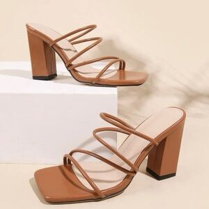 Leather Open-Toe Chunky Heel Mule Sandals